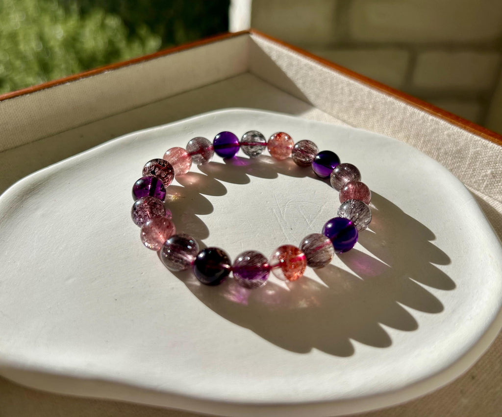 Premium Select, High Grade Super Seven Crystal Bead Bracelet: Abundant Minerals, 10mm, GH-088
