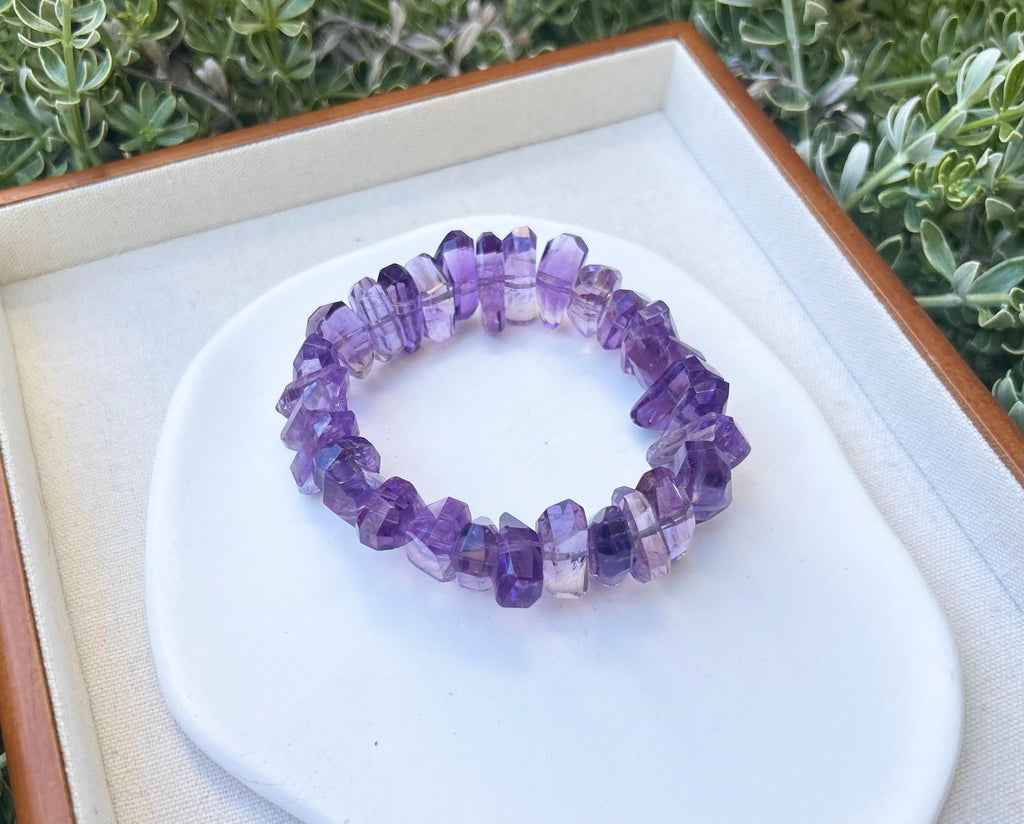 Faceted Amethyst Crystal Bead Bracelet: Stretchy Gemstone Jewelry, Fits up to 17cm wrist (GH-015)