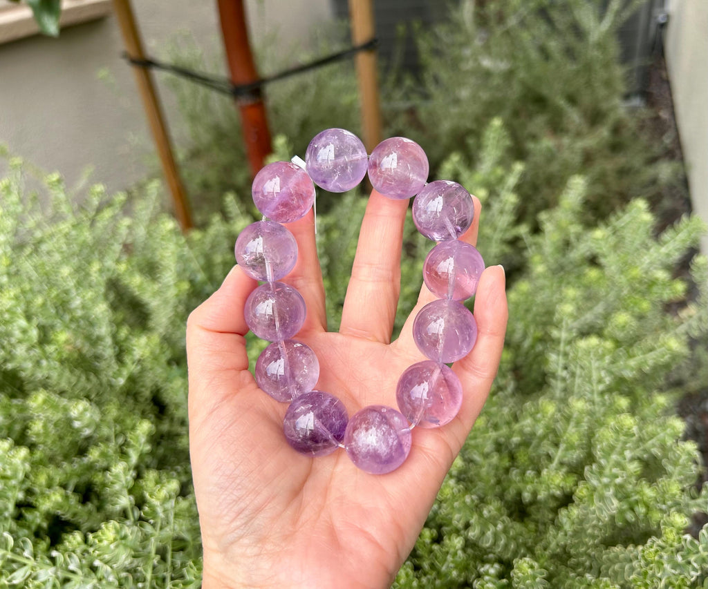 Light purple Natural Chunky Amethyst Beaded Bracelet, 20mm chunky lavender amethyst beads, Healing Stone, Fits up to 18cm wrist)  (26-096)