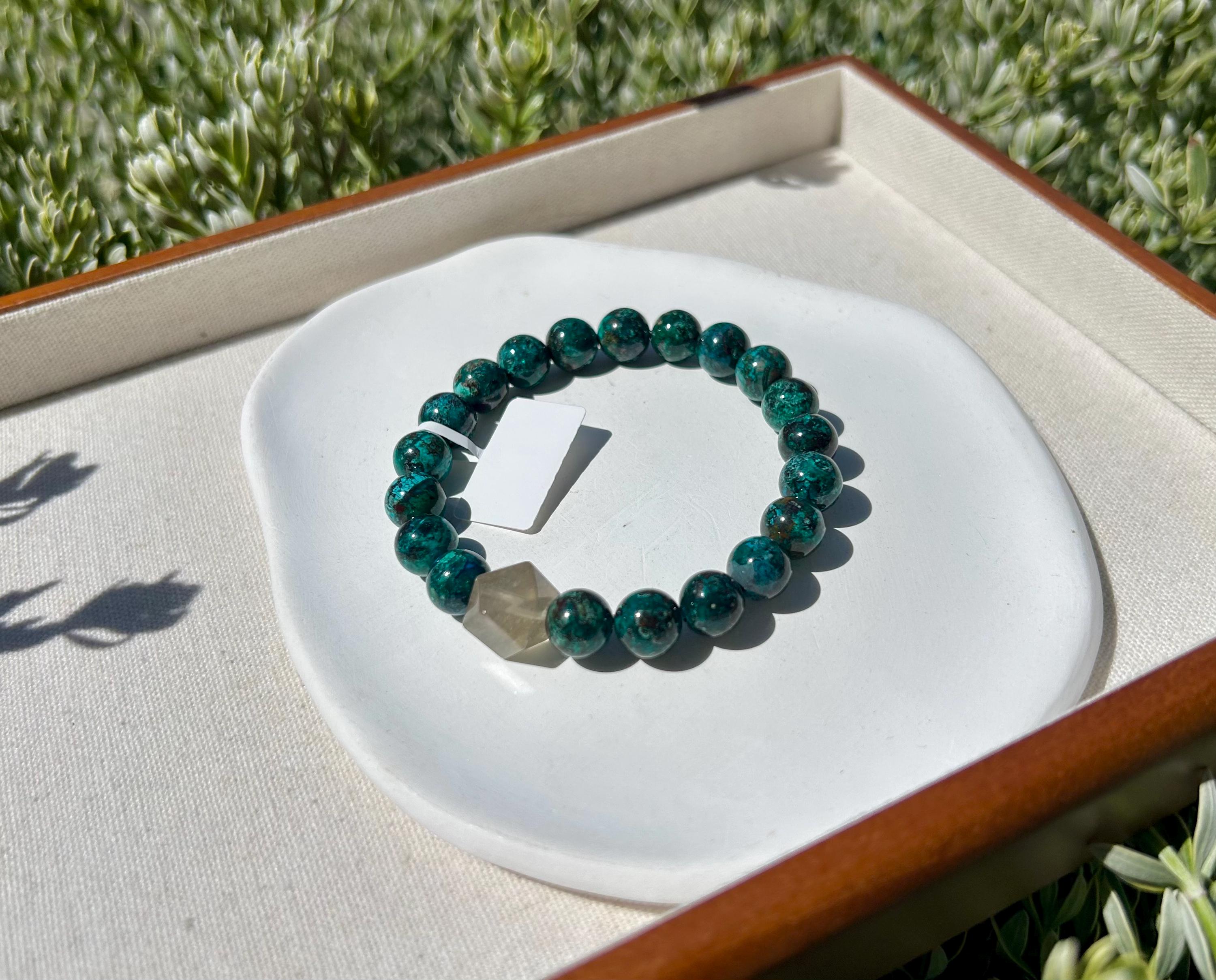 Chrysocolla Bead bracelet featured with a libyan bead, fits up to 17cm wrist (26-130)