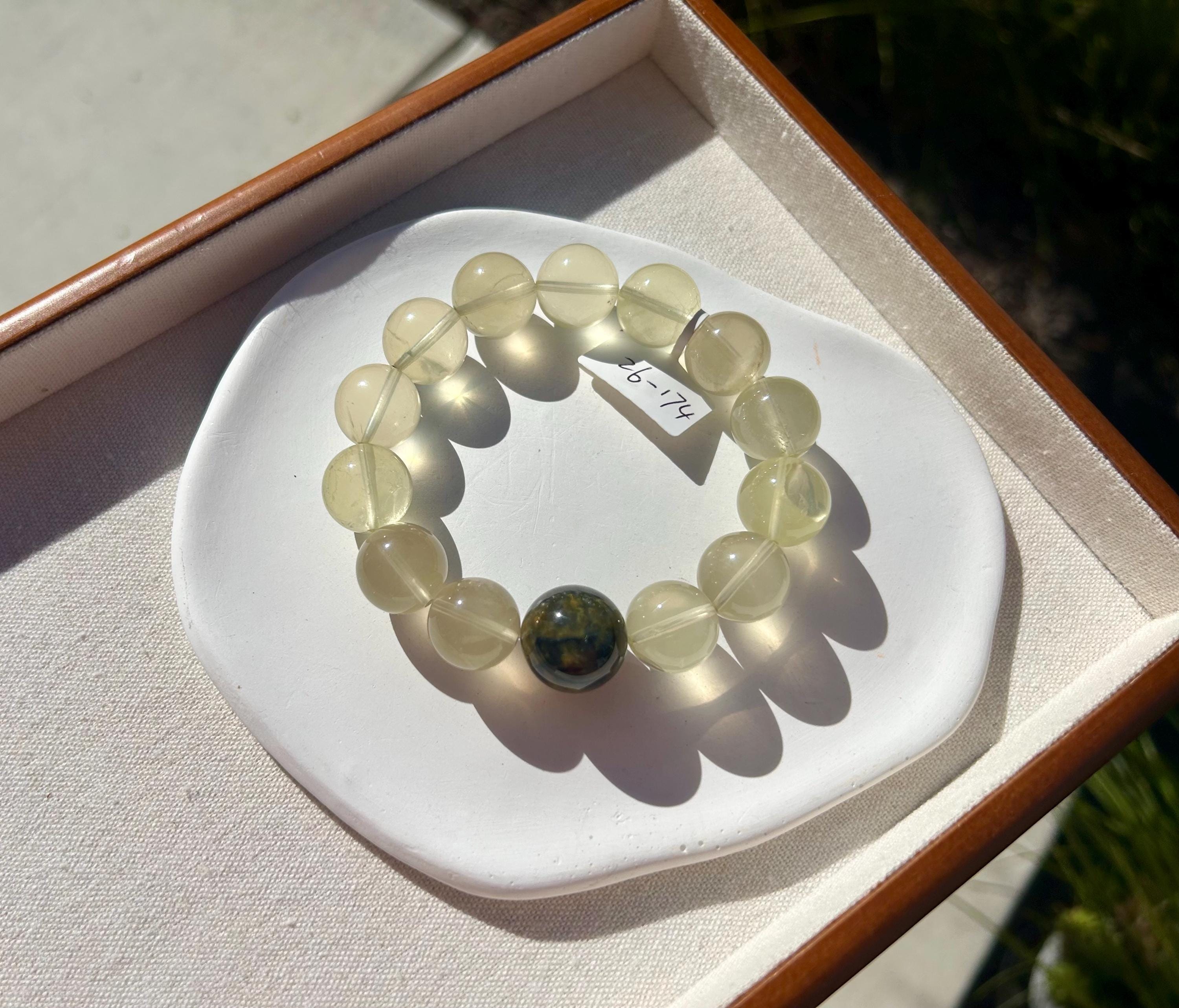 Chunky Lemon Quartz Crystal featuring a peterite bead, Fits up to 18cm (26-174)