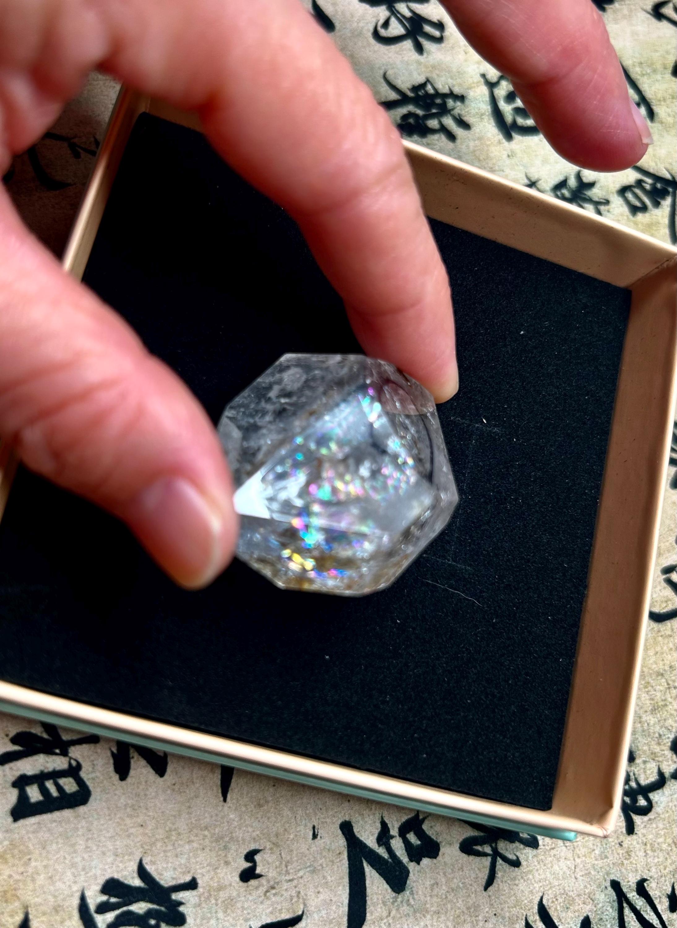 Healing Crystal, Large Double-Terminated Herkimer Diamond Enhydro Quartz with Moving Sand & Giant Bubble Inclusion(34.9g) (26-128)