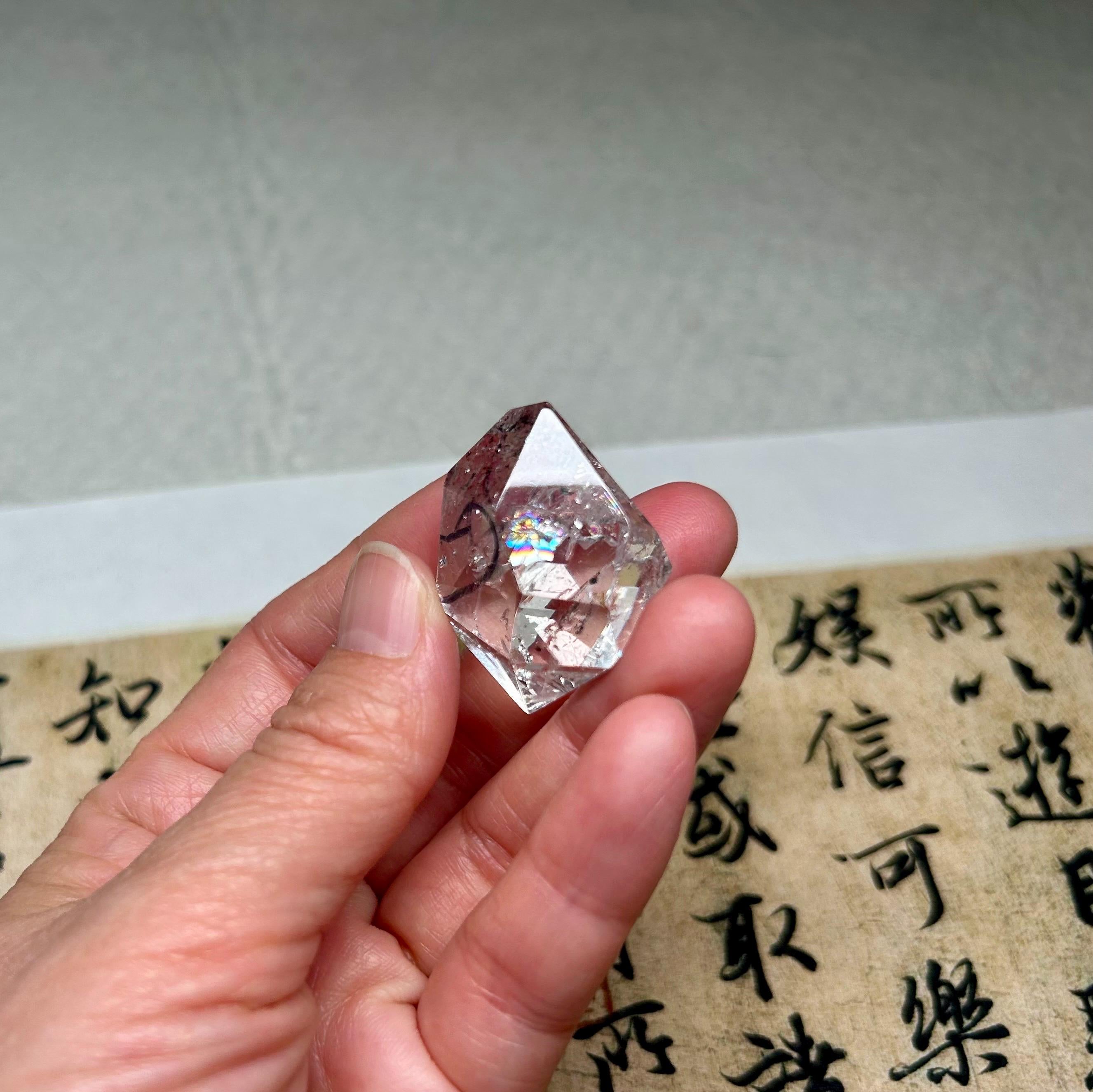 Healing Crystal, Large Double-Terminated Herkimer Diamond Enhydro Quartz with Moving Sand & Giant Bubble Inclusion(18.8g) (26-129)