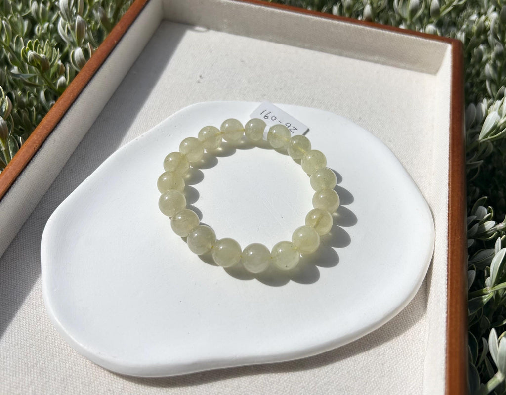 Healing Crystal, Gold Libyan Desert Glass square beads Bracelet: Tektite Beads, about 10.5mm beads, Fits up to 16.8cm wrist (26-91)