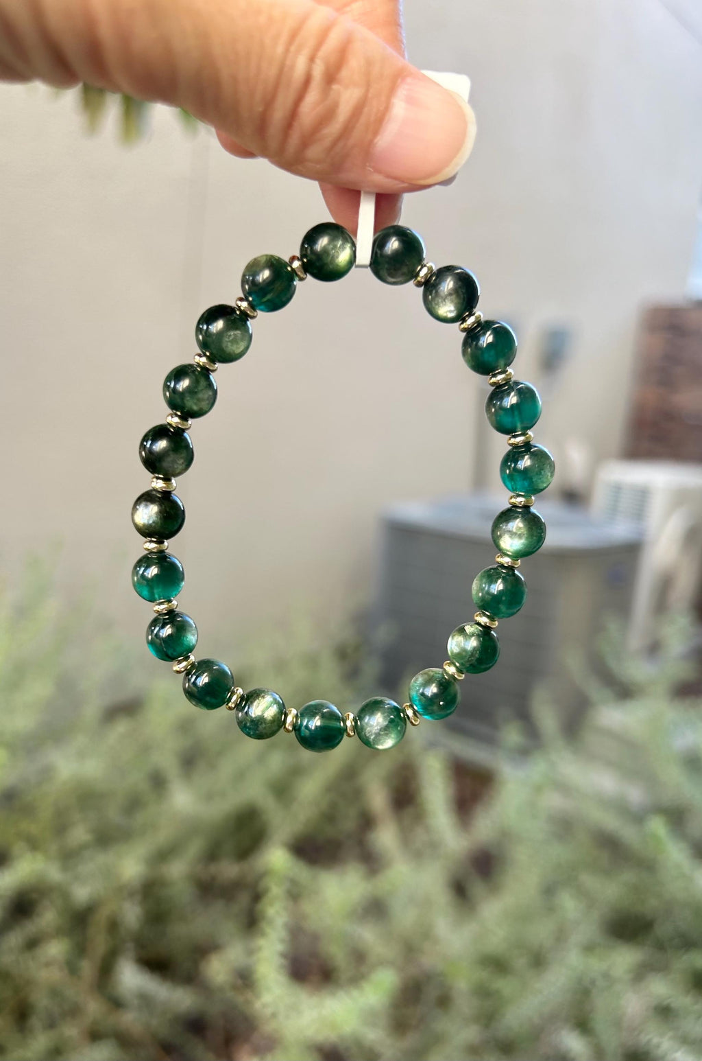 Green Lepidolite Gemstone Bracelet: Healing Stone Jewelry, 8mm Beads, fits up to 17.5cm wrist（26-027)