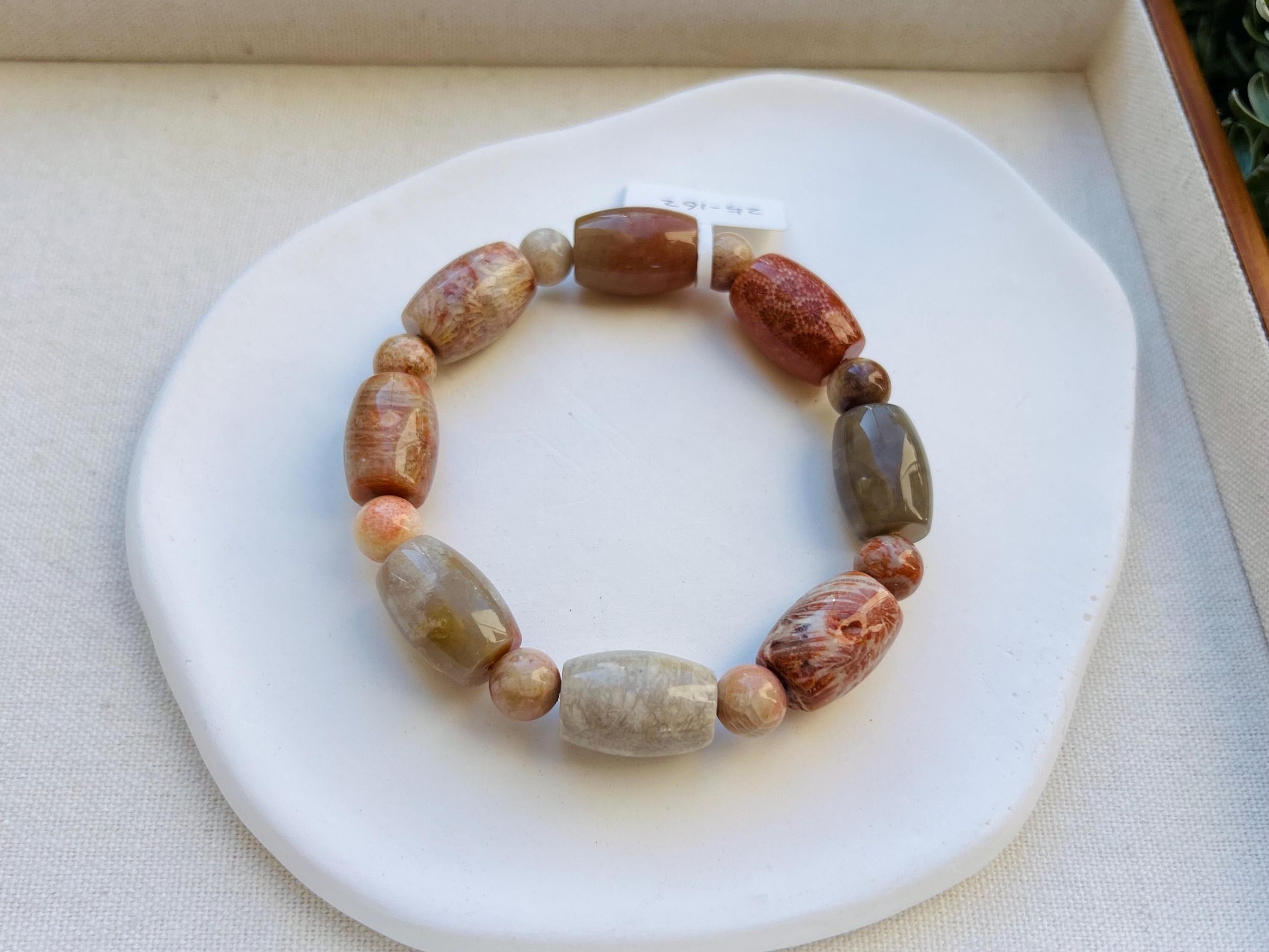 Thailand Petoskey stone bead Bracelet, fits up to 17cm wrist (25-162)