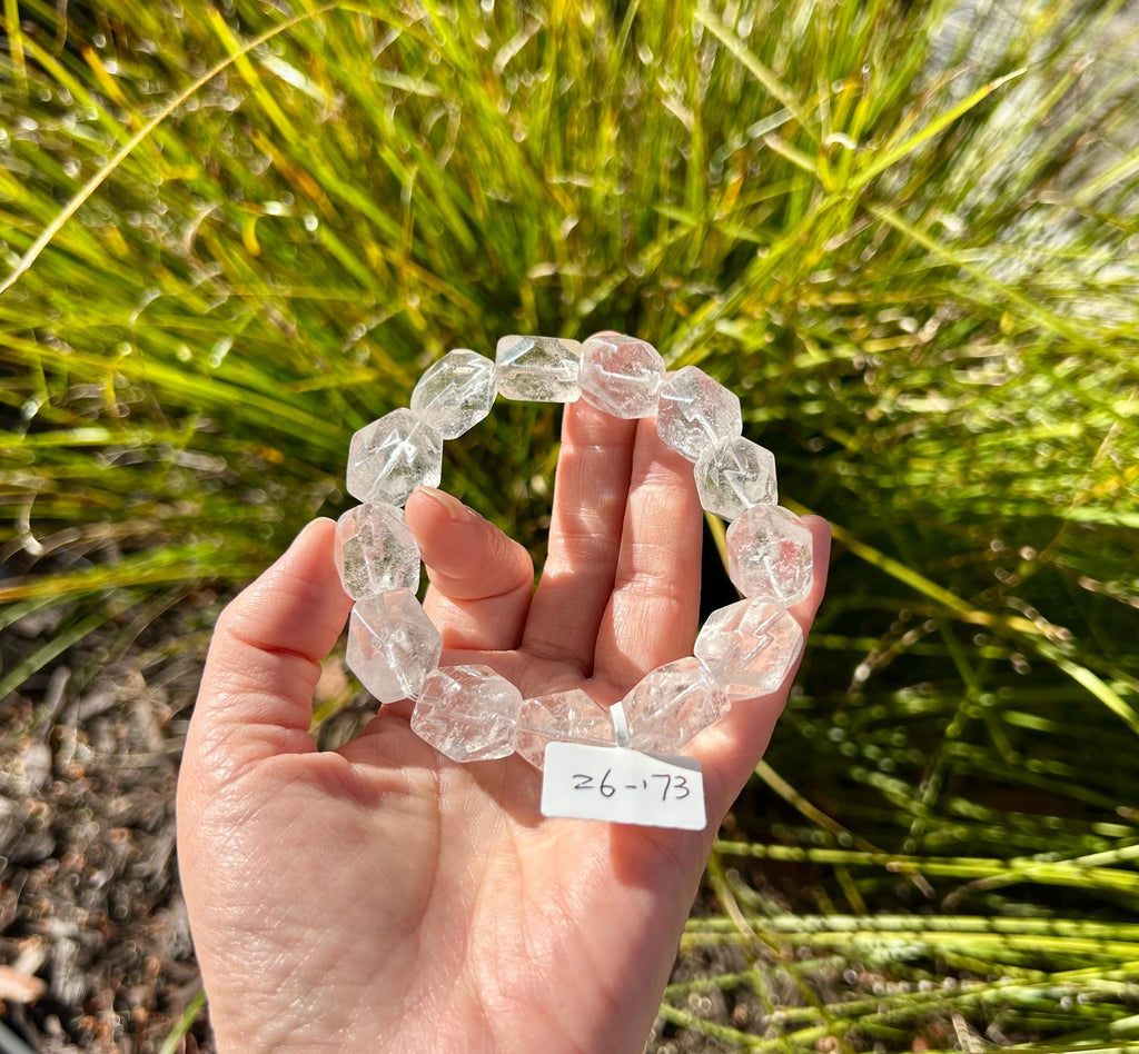 Clear Quartz Crystal Nugget Bracelet, fits up to 17.5cm wrist (26-173)