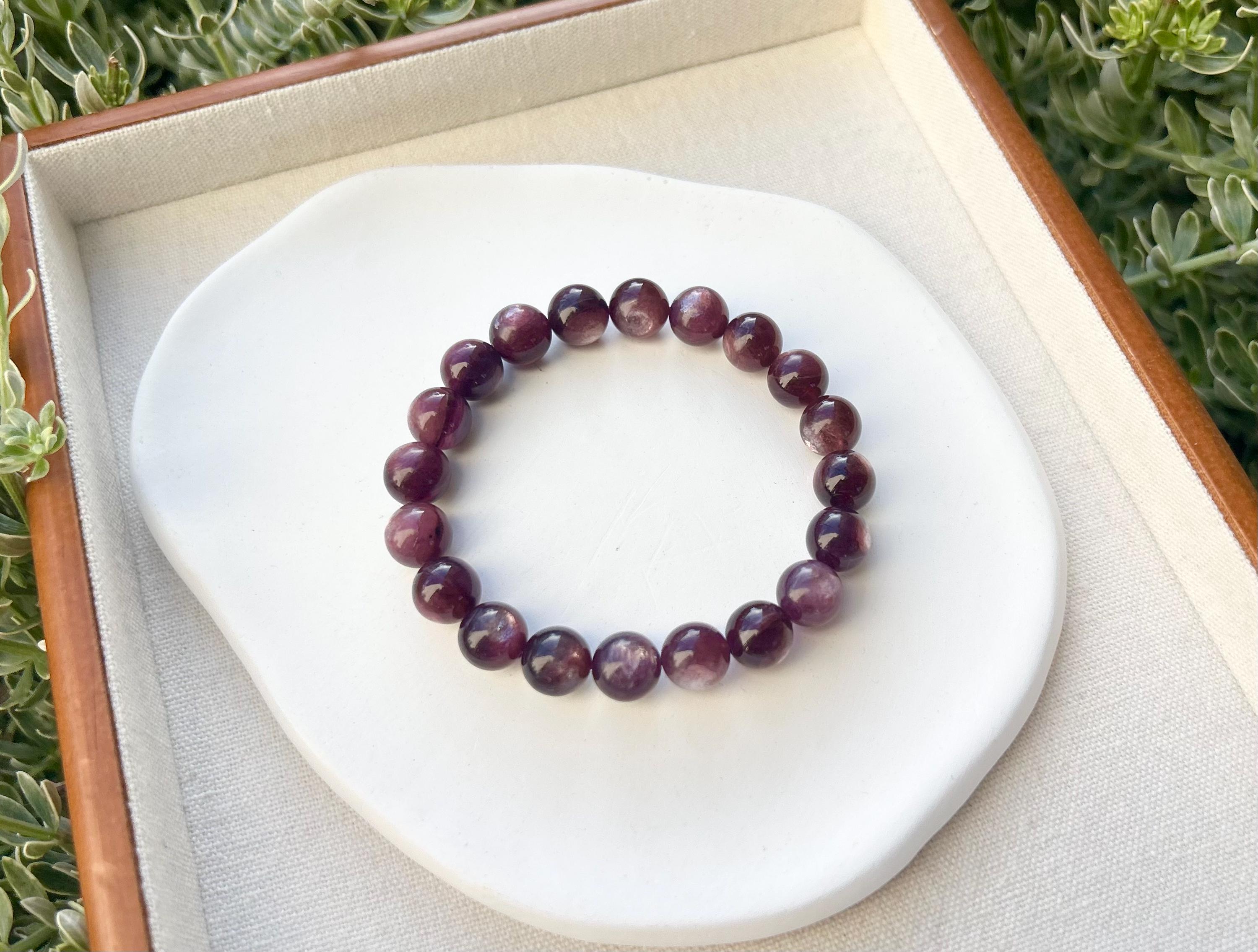 Purple Lepidolite Gemstone Bracelet: Healing Stone Jewelry, 10mm Beads, Fits up to 17cm wrist（25-154)