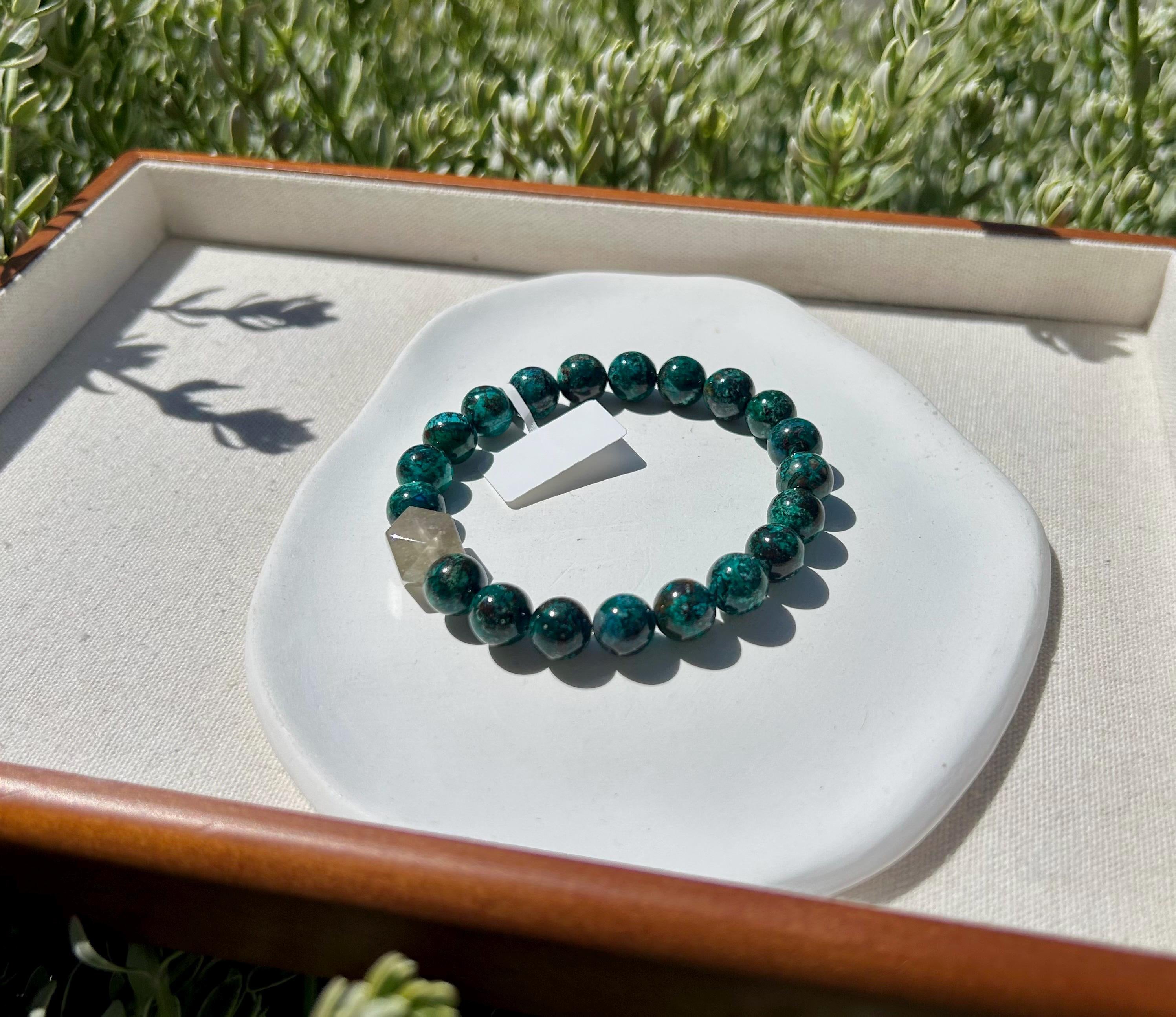 Chrysocolla Bead bracelet featured with a libyan bead, fits up to 17cm wrist (26-130)