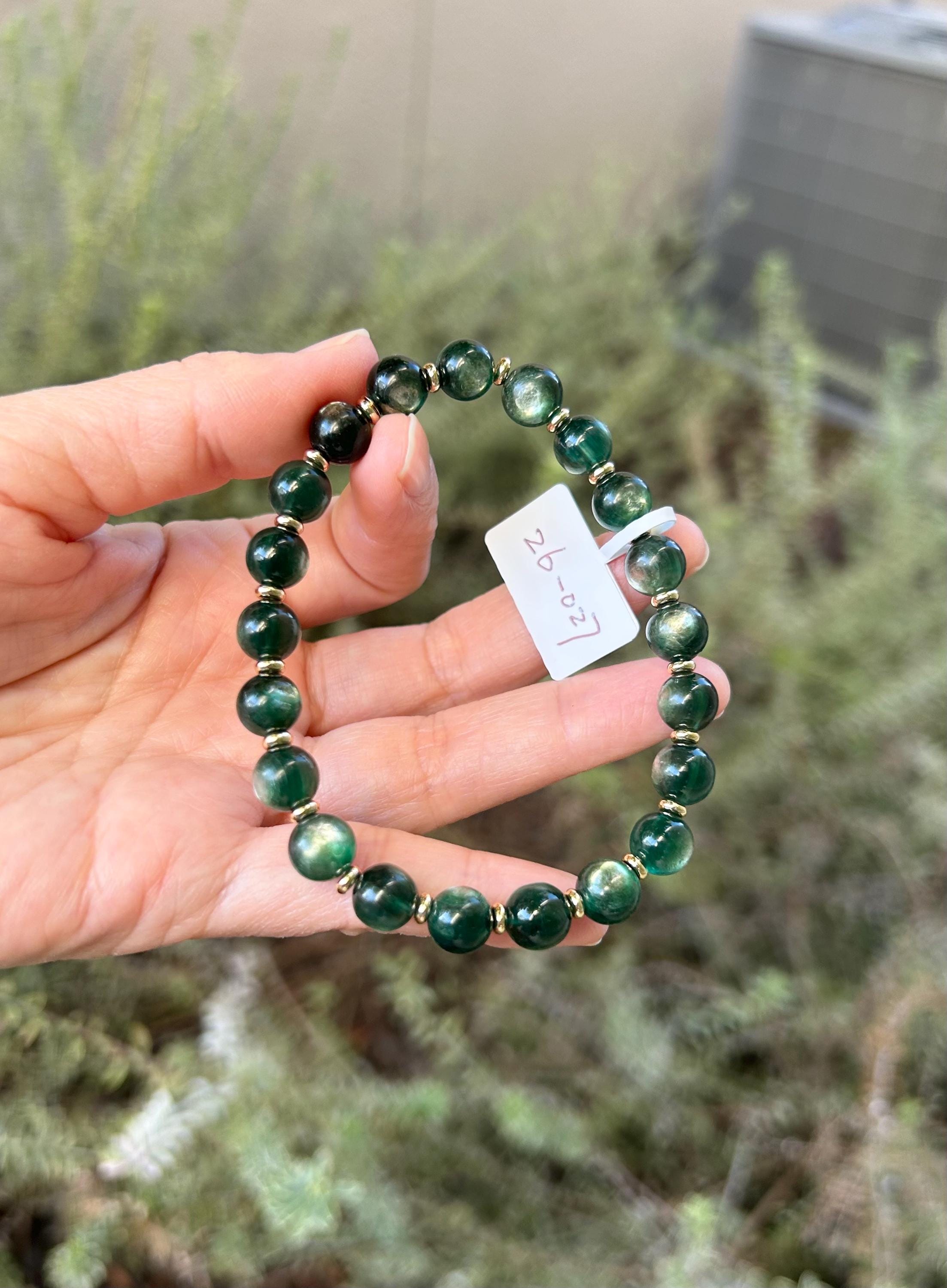 Green Lepidolite Gemstone Bracelet: Healing Stone Jewelry, 8mm Beads, fits up to 17.5cm wrist（26-027)