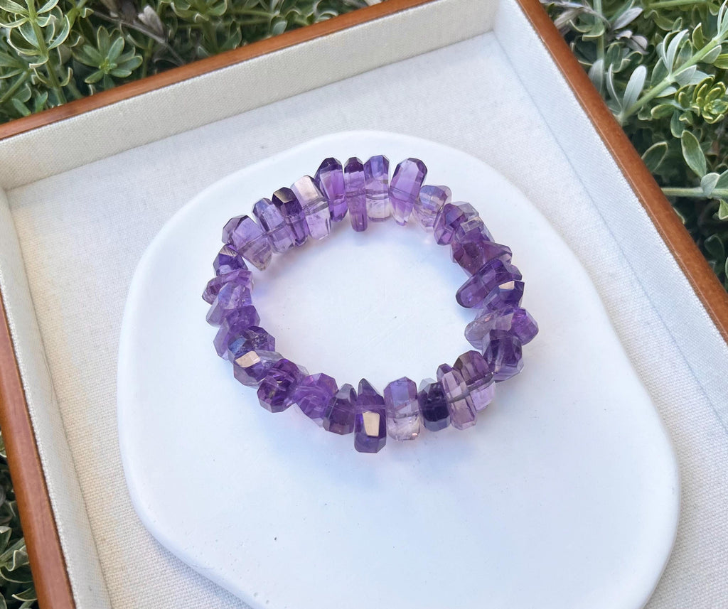 Faceted Amethyst Crystal Bead Bracelet: Stretchy Gemstone Jewelry, Fits up to 17cm wrist (GH-015)