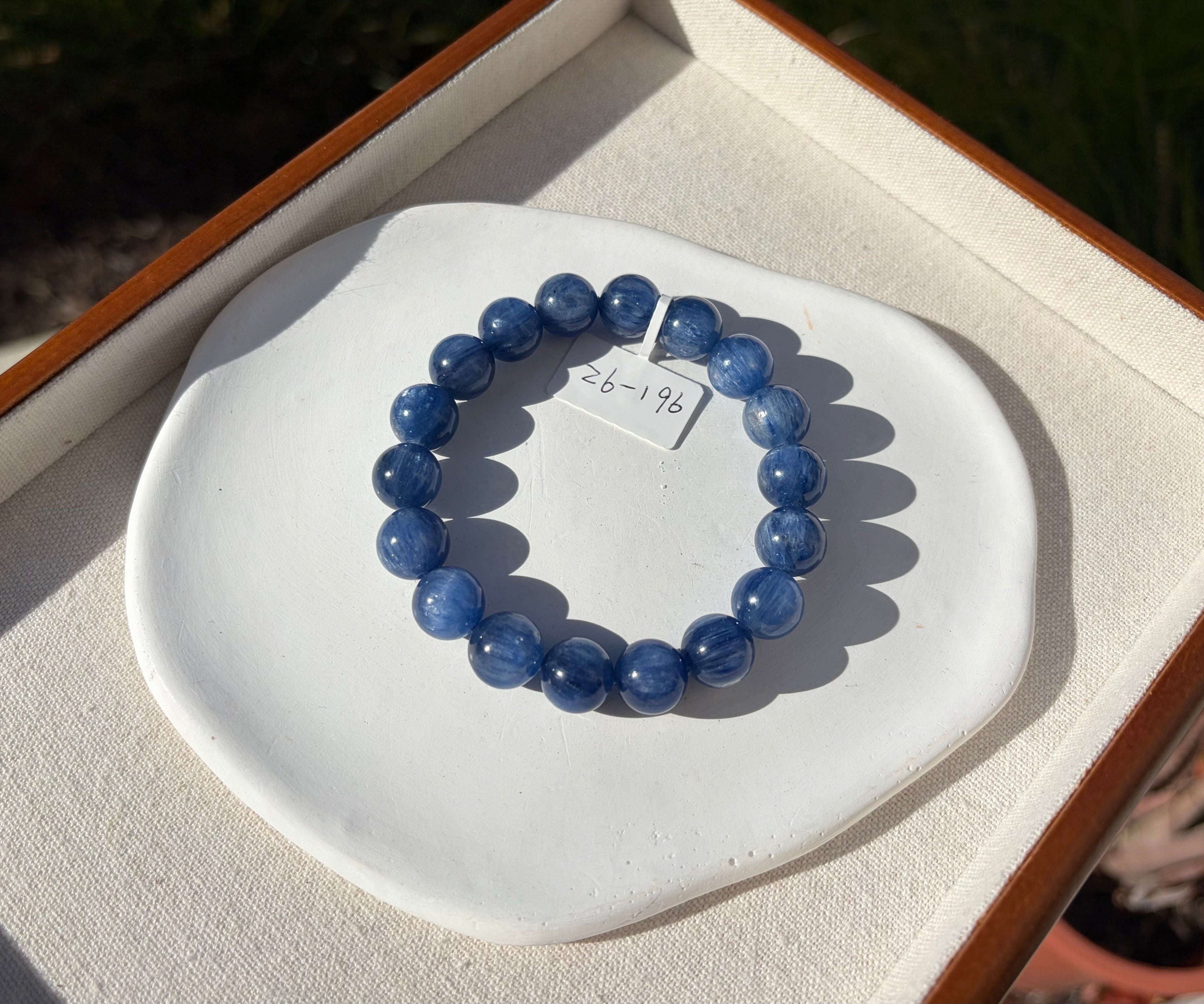 High Quality Blue Kyanite Bracelet: Genuine Green Kyanite Healing Stone, 11mm beads, fits up to 17cm wrist  (26-196)