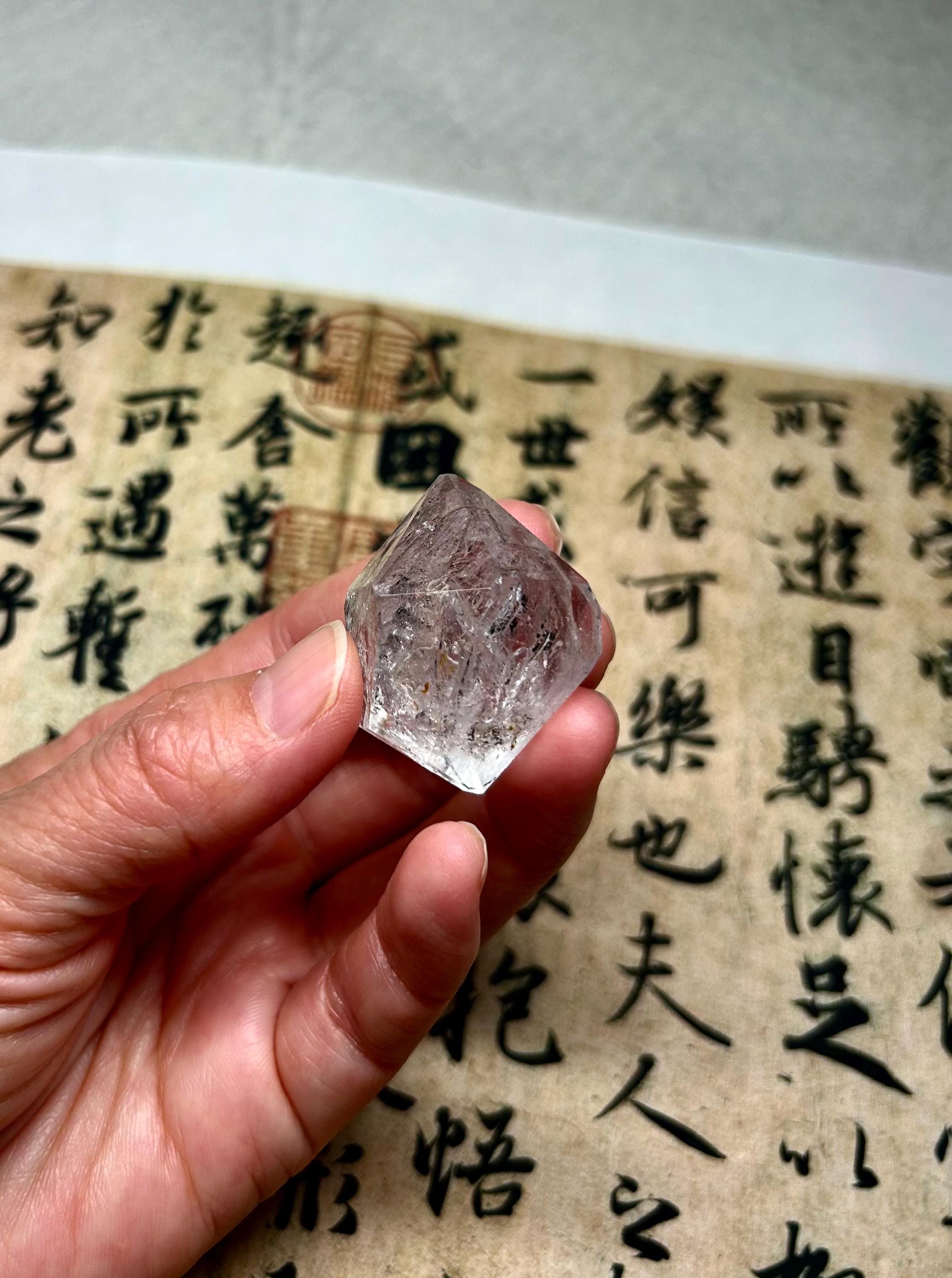 Healing Crystal, Large Double-Terminated Herkimer Diamond Enhydro Quartz with Moving Sand & Giant Bubble Inclusion(24.7g) (26-127)