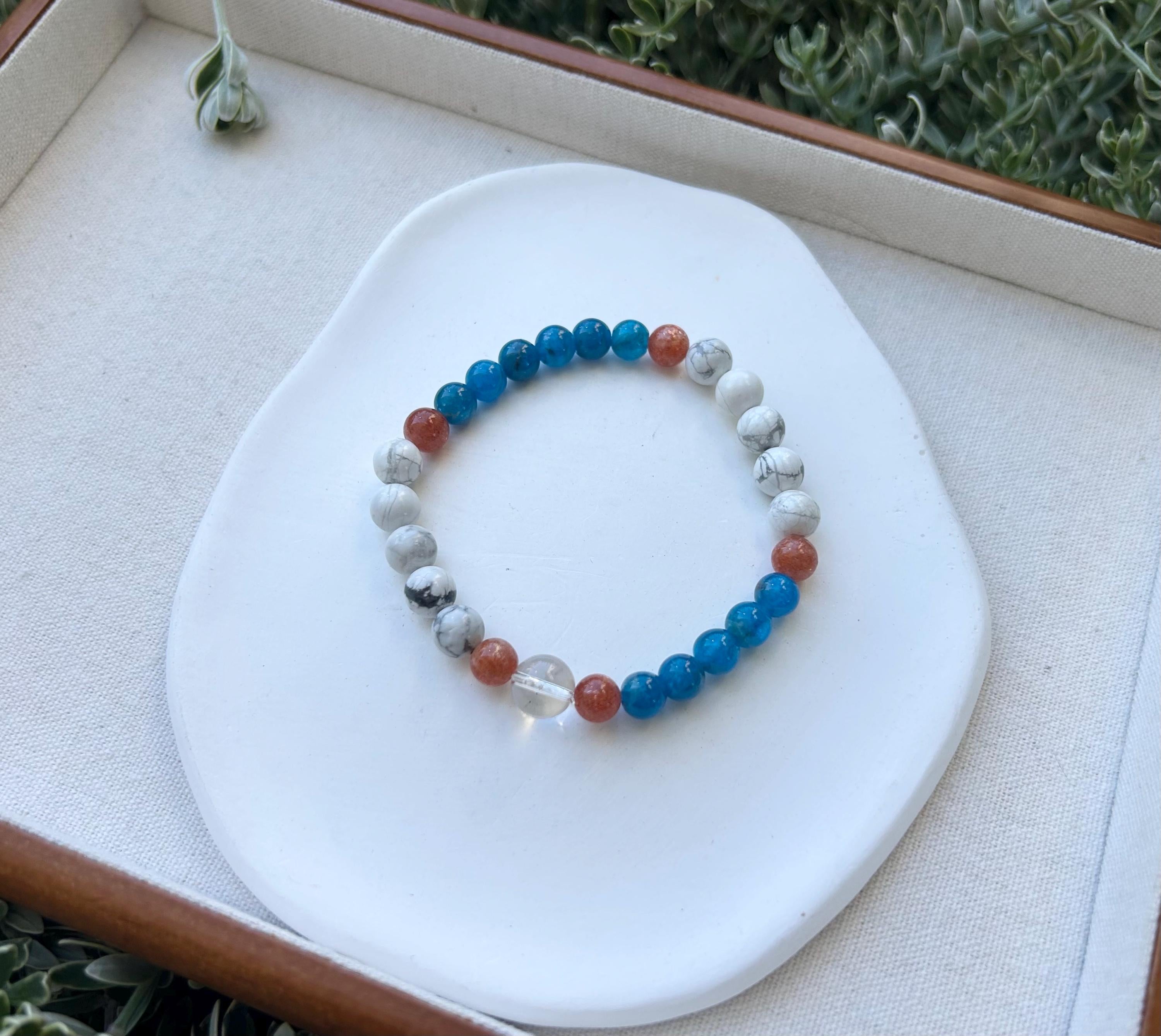 Multi Stone Energy Bracelet - Natural white Turquoise + Blue Apatite + Sunstone + Clear Quartz Bracelet, fits for 17cm wrist (26-133)
