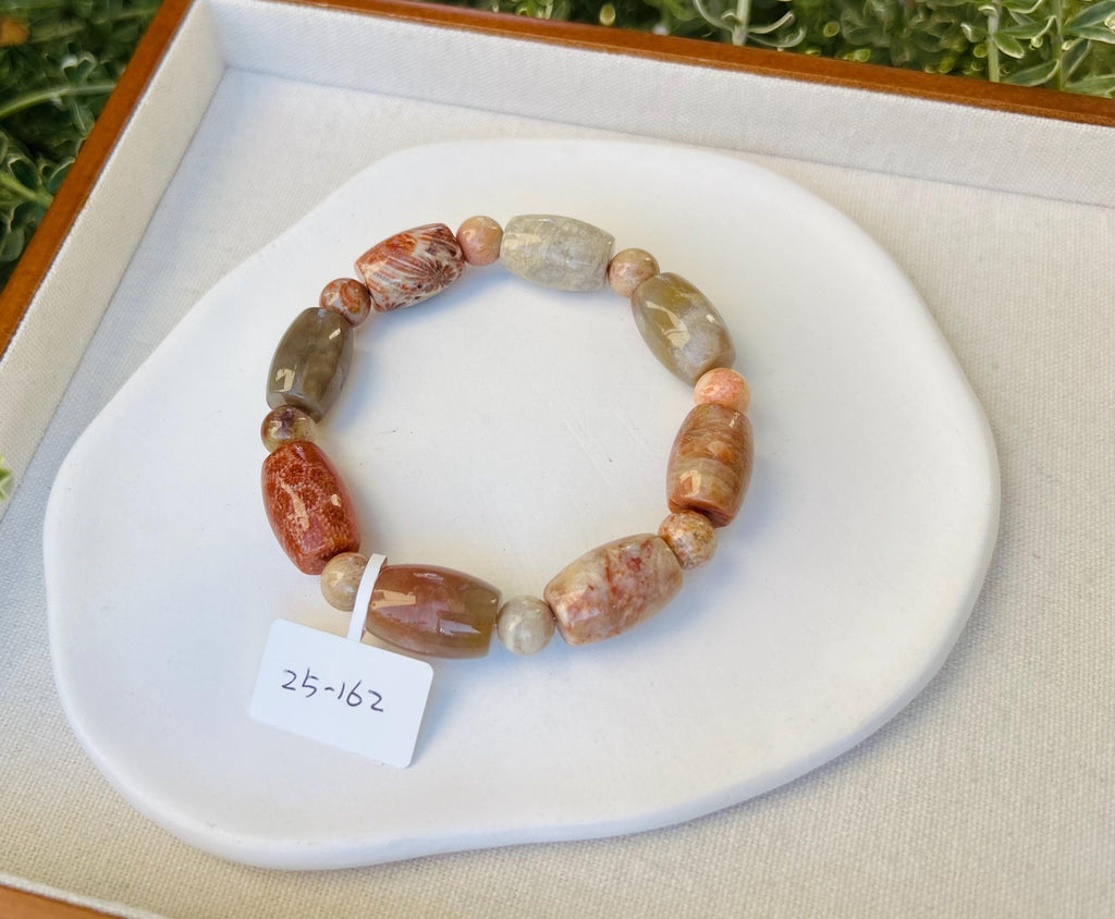 Thailand Petoskey stone bead Bracelet, fits up to 17cm wrist (25-162)