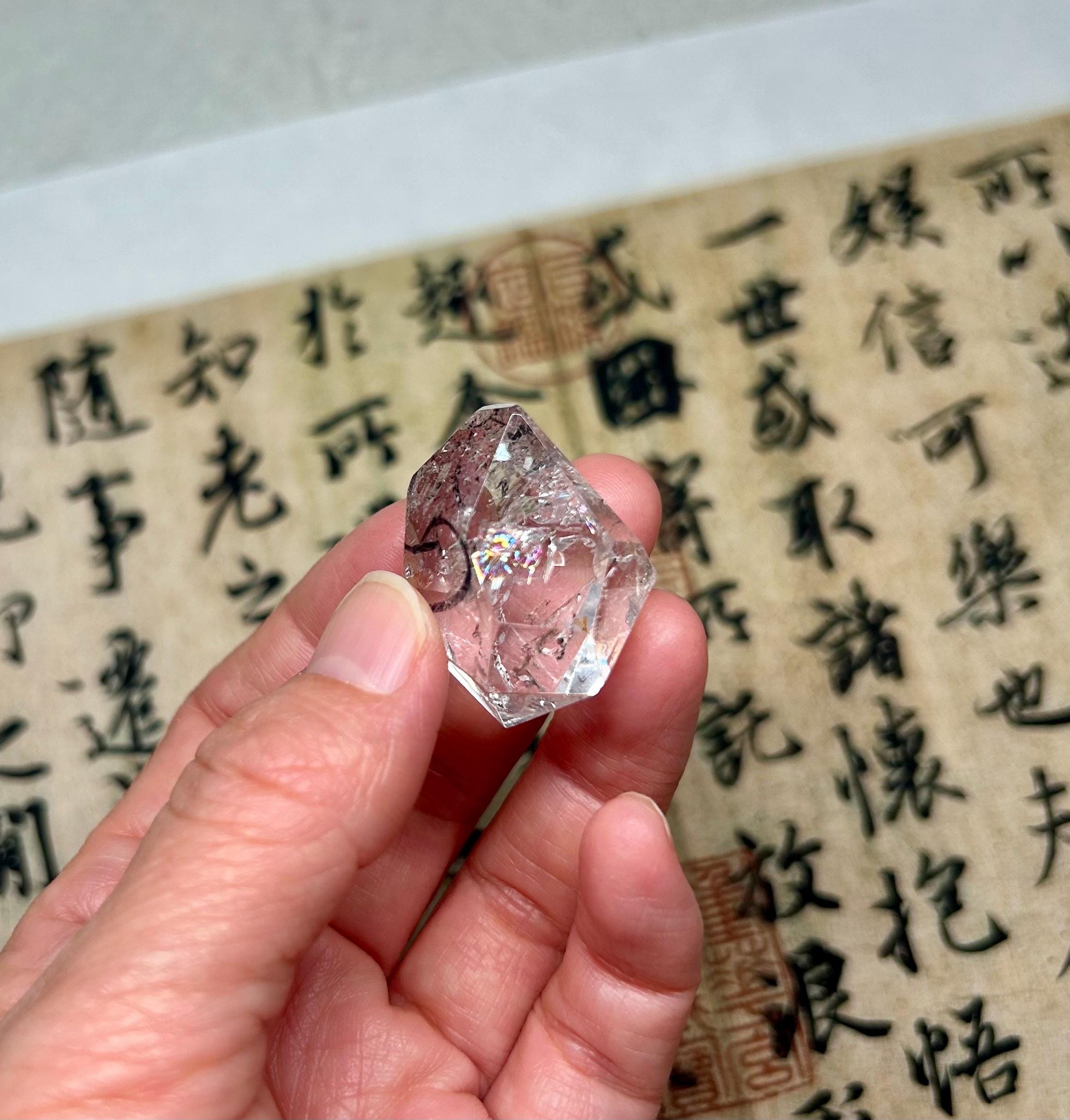 Healing Crystal, Large Double-Terminated Herkimer Diamond Enhydro Quartz with Moving Sand & Giant Bubble Inclusion(18.8g) (26-129)
