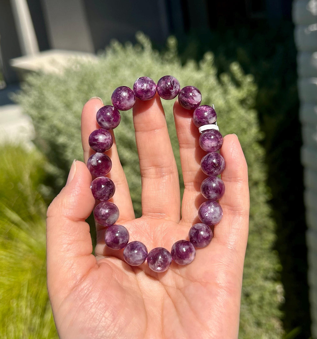 Purple Lepidolite Bracelet: Mica Quartz, 10mm beads, Fits up to 16.8cm Wrist, (26-151)