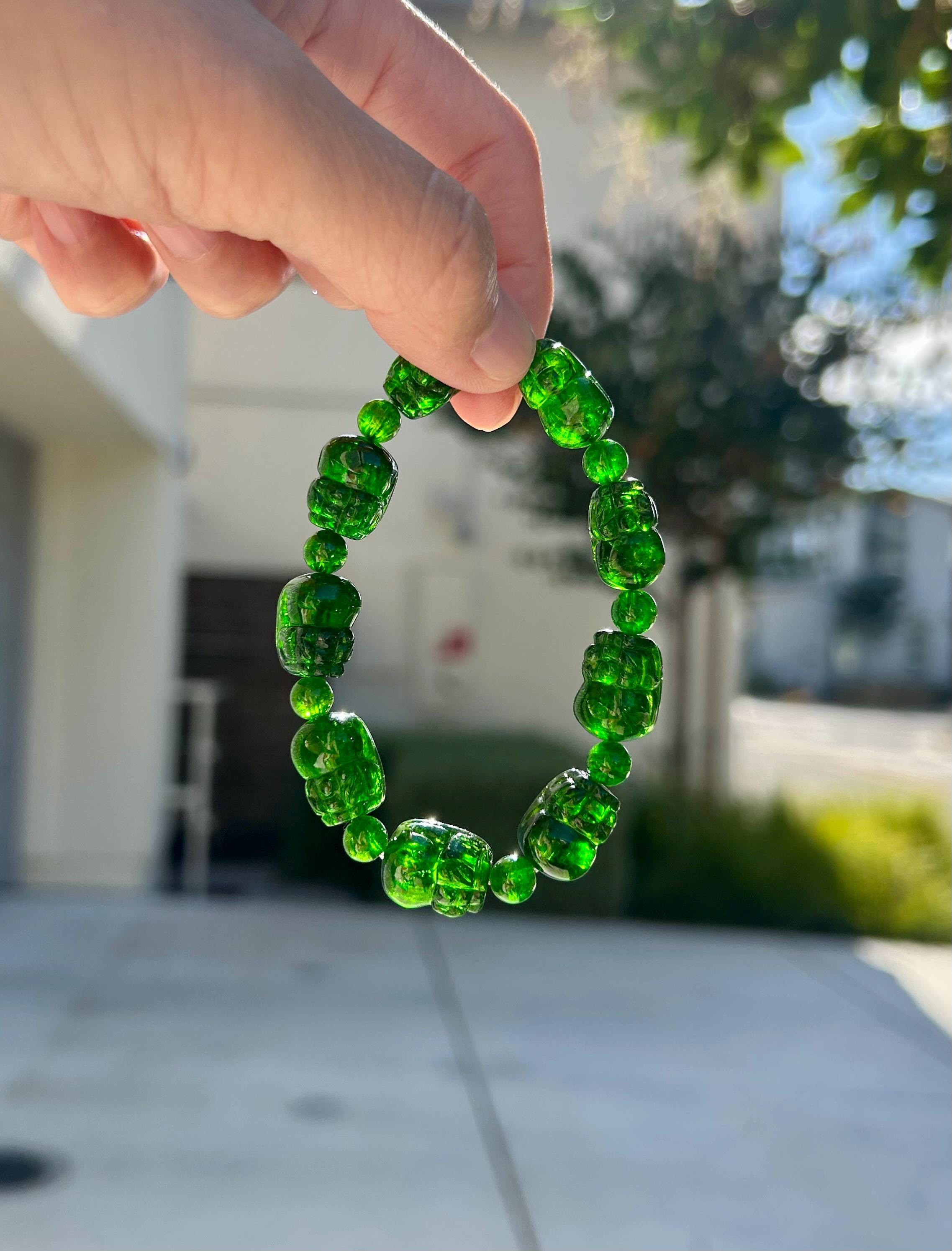 Natural Green Diopside Pixiu Bracelet – Hand-Carved Gemstone Beads, Healing and Calming stone, fits up to 15.5cm wrist (GH-049)