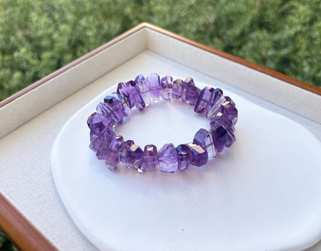 Faceted Amethyst Crystal Bead Bracelet: Stretchy Gemstone Jewelry, Fits up to 17cm wrist (GH-015)