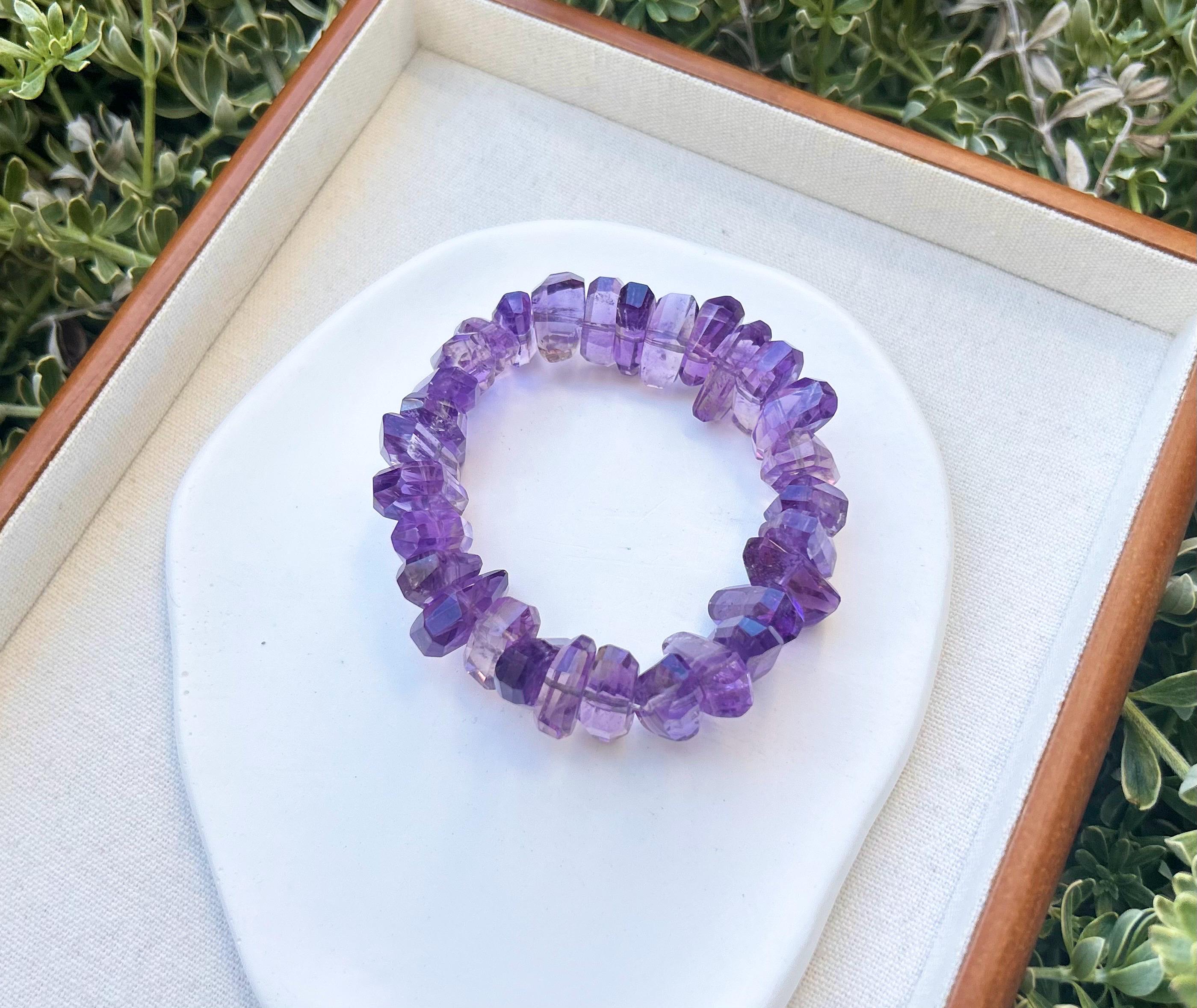Faceted Amethyst Crystal Bead Bracelet: Stretchy Gemstone Jewelry, Fits up to 17cm wrist (GH-015)