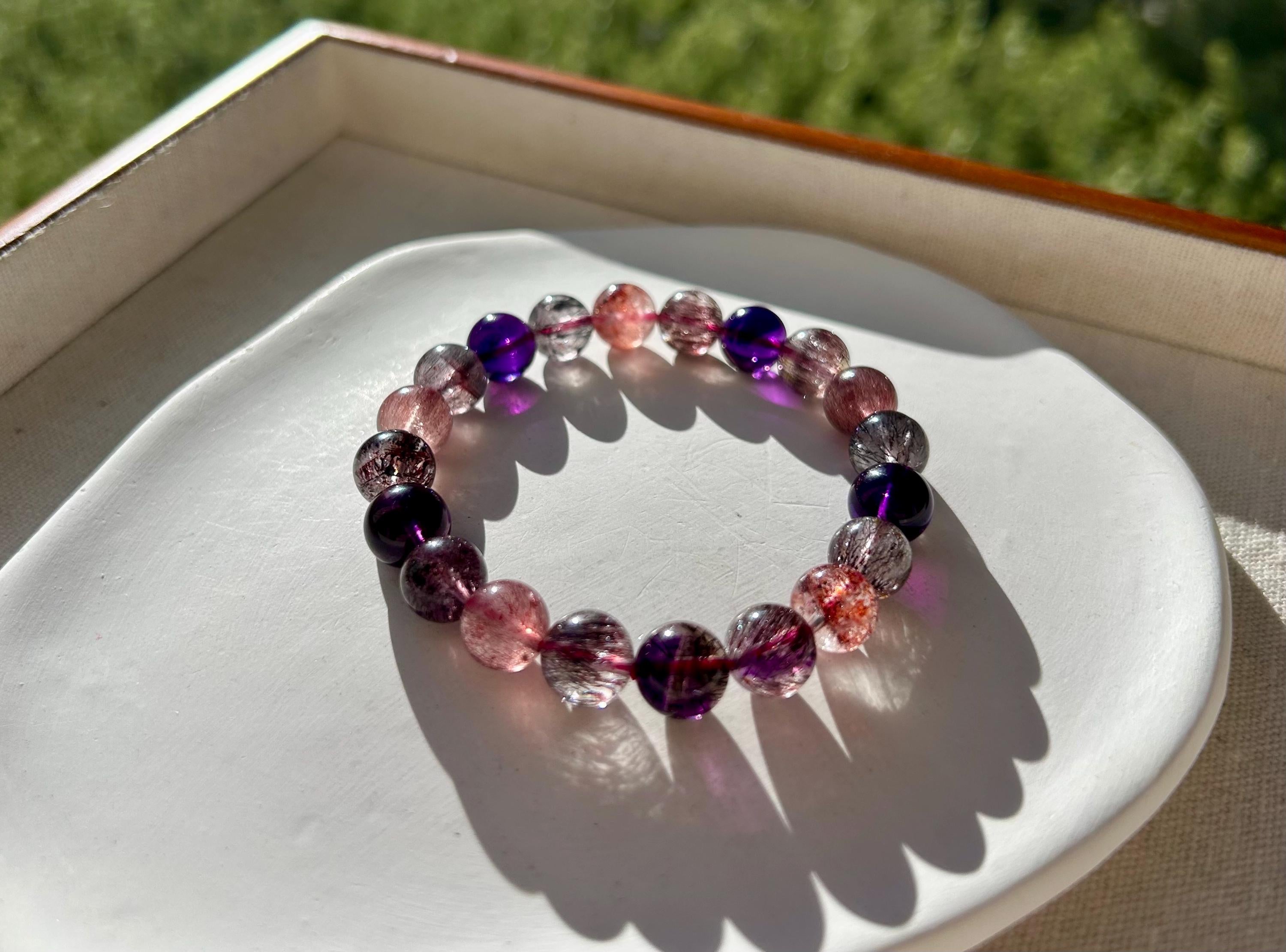Premium Select, High Grade Super Seven Crystal Bead Bracelet: Abundant Minerals, 10mm, GH-088
