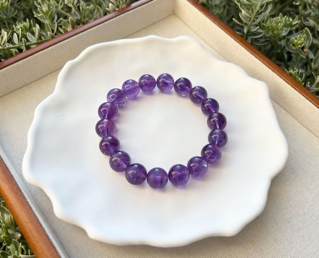 Natural Chunky Amethyst Beaded Bracelet: Natural Crystal, Healing Stone, 11.5-12mm beads, Fits up to 17.2cm wrist)  (25-189)