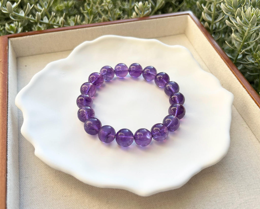 Natural Chunky Amethyst Beaded Bracelet: Natural Crystal, Healing Stone, 11.5-12mm beads, Fits up to 17.2cm wrist)  (25-189)