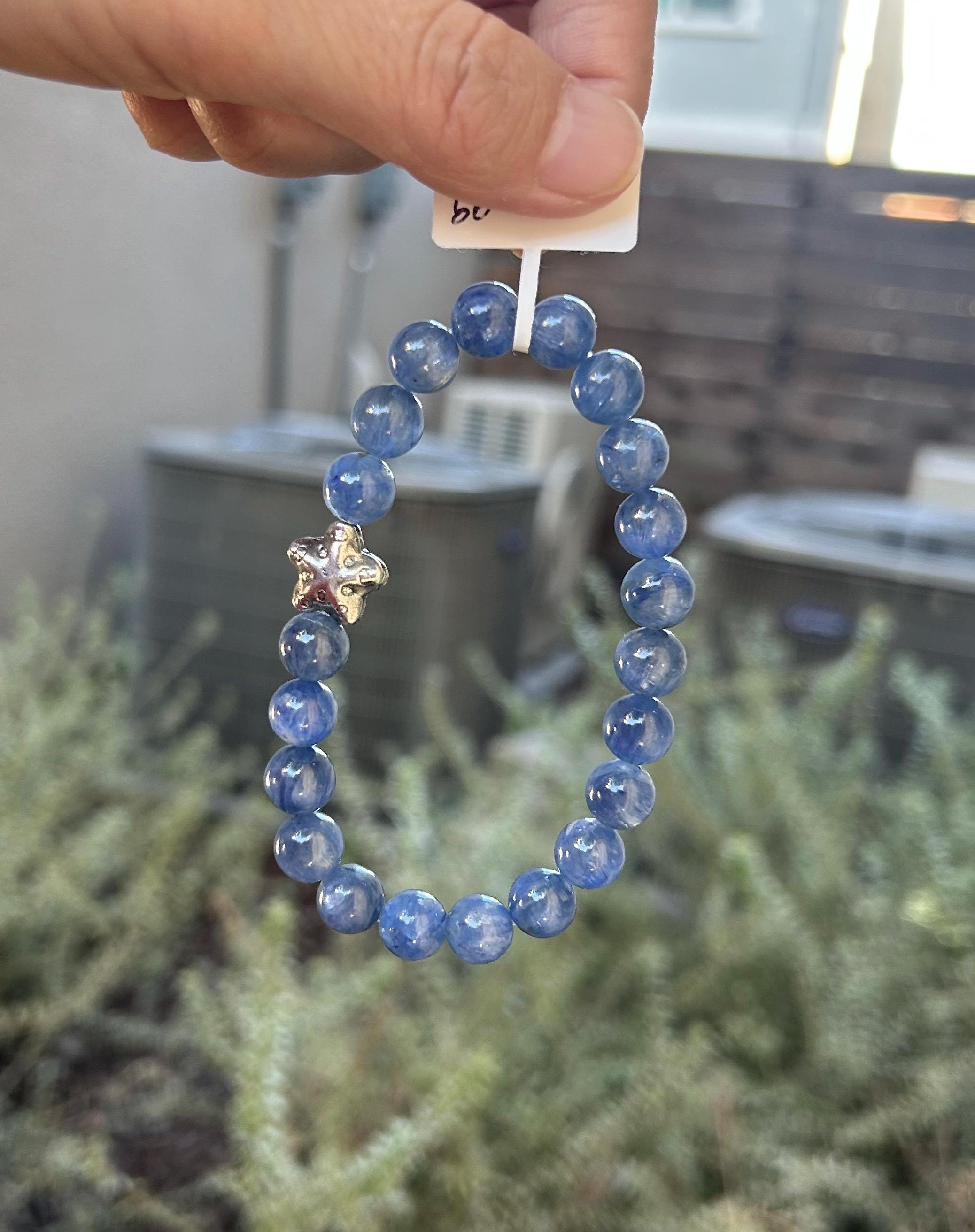 Genuine Blue Kyanite Healing Stone beads bracelet with silver sea star bead, fits up to 17cm wrist (26-029)
