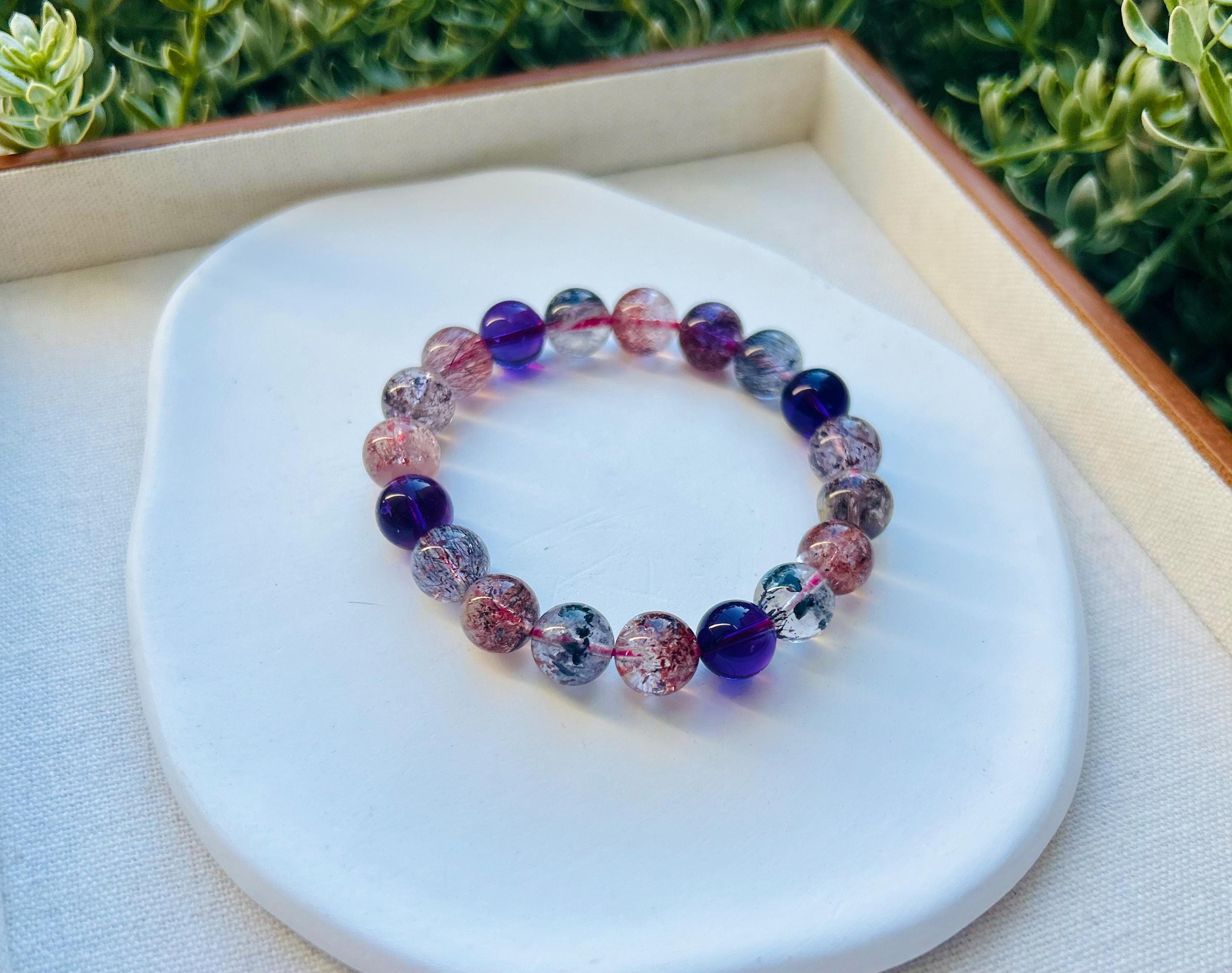 Premium Select, High Grade Super Seven Crystal Bead Bracelet: Abundant Minerals, 10mm, item (GH-001)