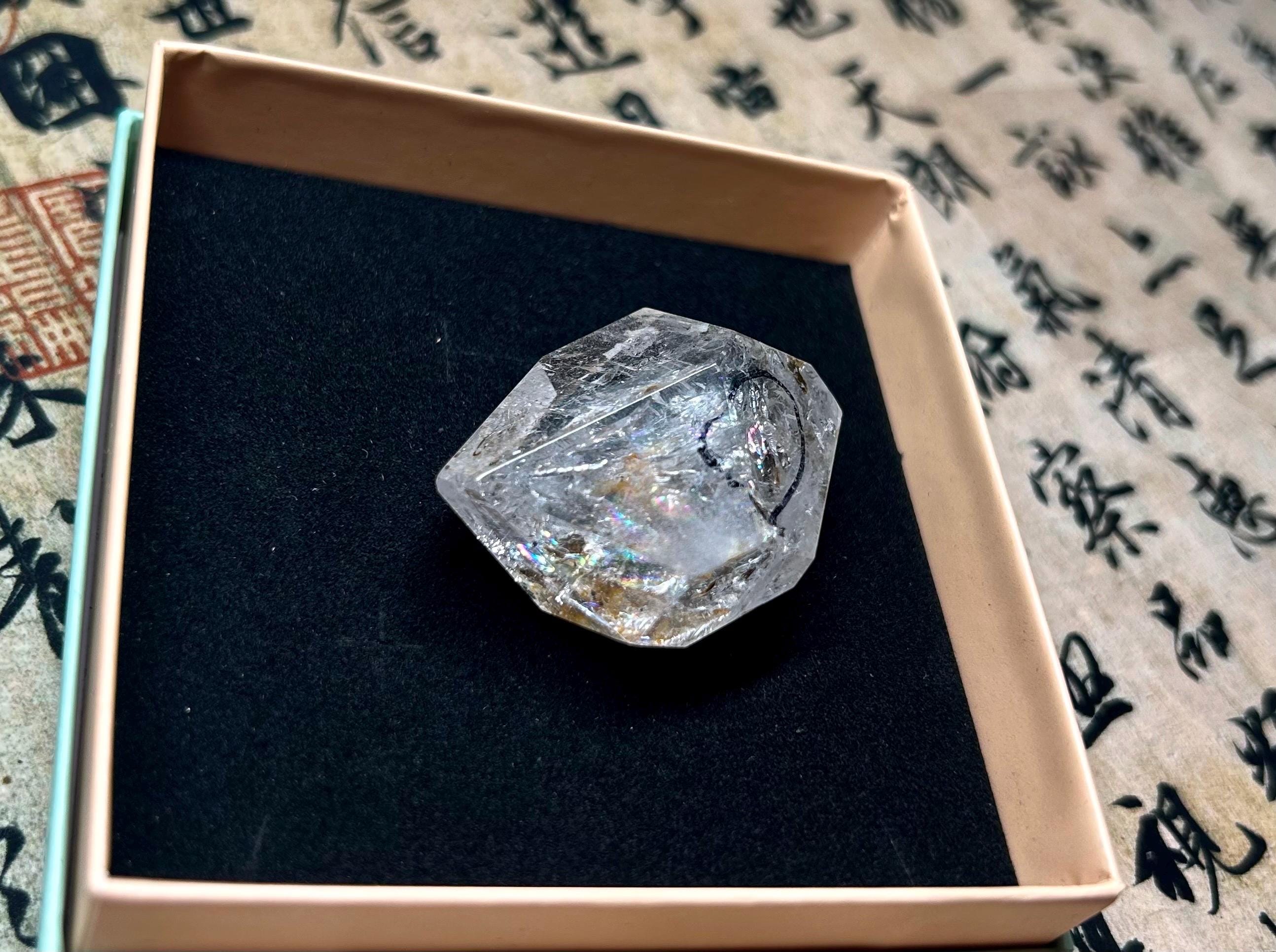 Healing Crystal, Large Double-Terminated Herkimer Diamond Enhydro Quartz with Moving Sand & Giant Bubble Inclusion(34.9g) (26-128)
